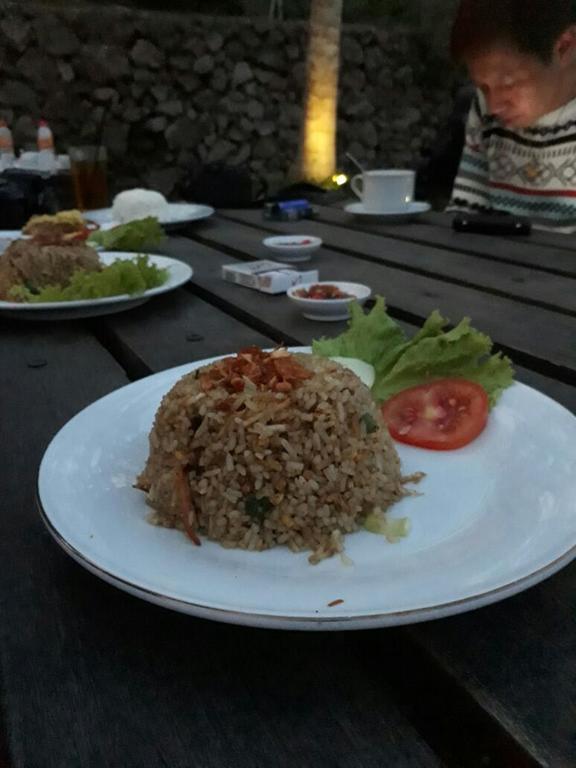 Green Savannah Homestay Syariah Diyeng Екстериор снимка