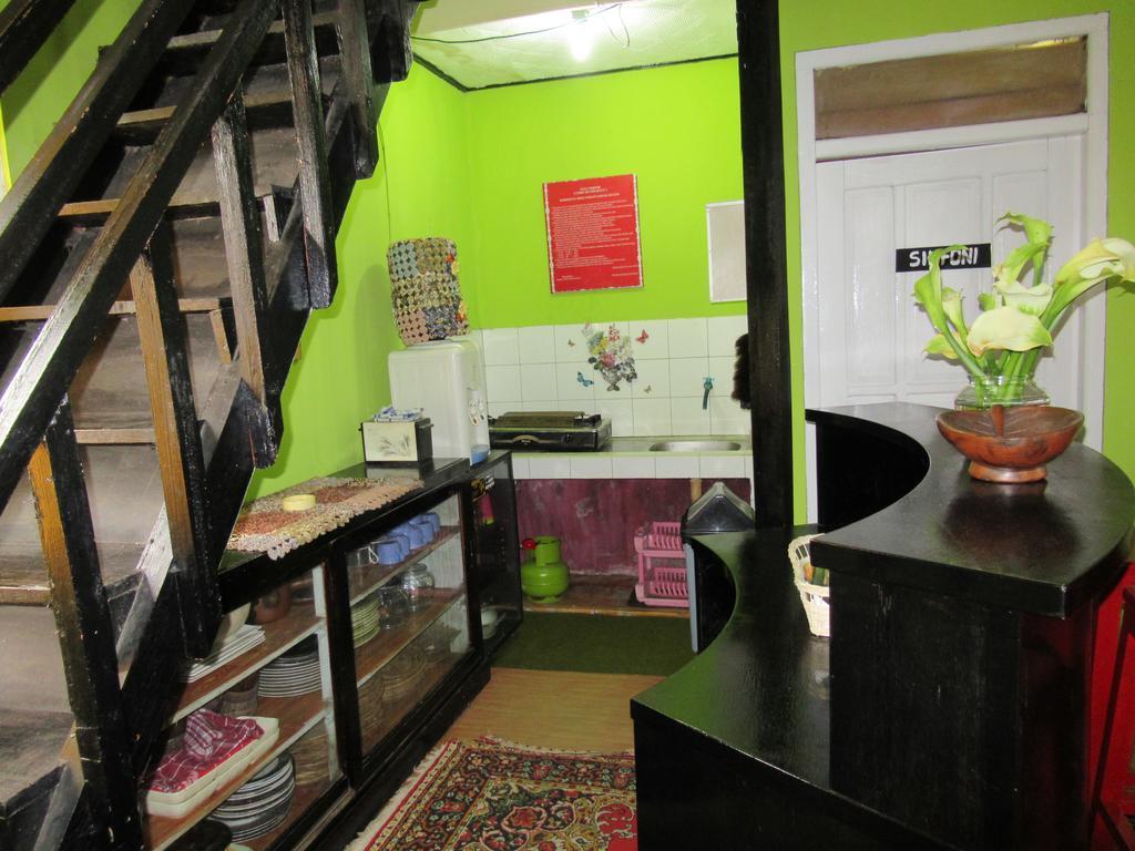Green Savannah Homestay Syariah Diyeng Екстериор снимка